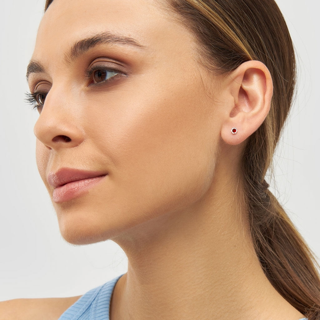 LULU Copenhagen Blomst örhÀnge 1 st Ear stud, 1 pcs Red Agate
