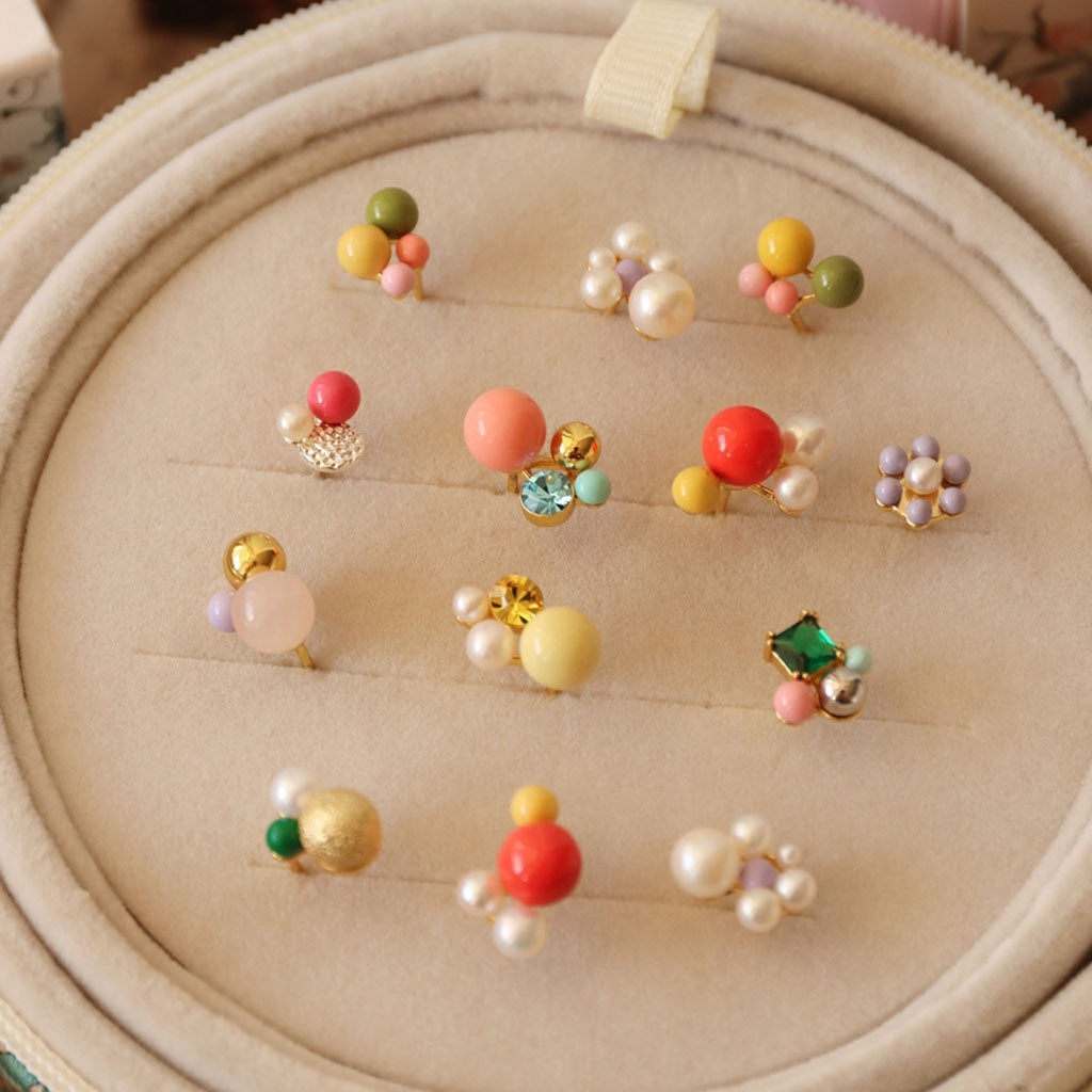 LULU Copenhagen Bouquet Green Yellow örhÀnge 1 st Ear stud, 1 pcs GuldplÀterad