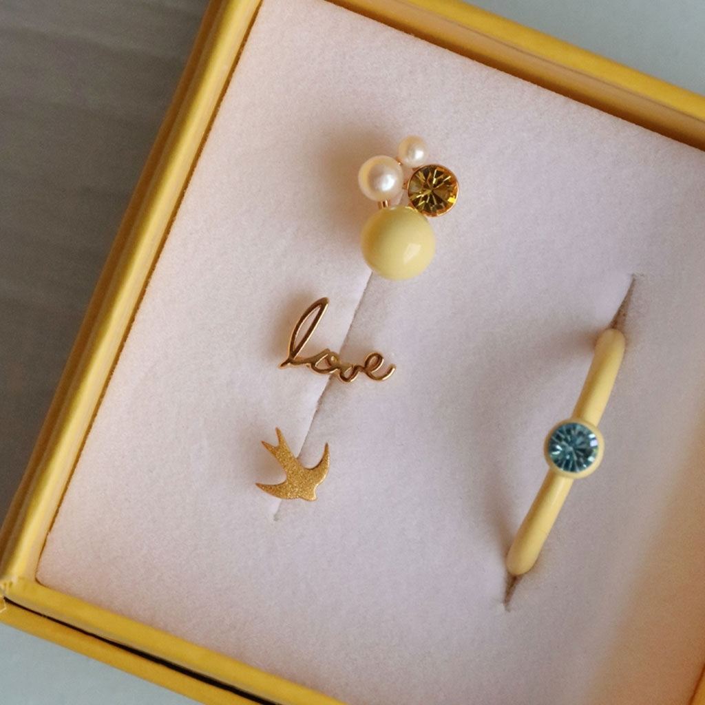 LULU Copenhagen Bouquet Lemon örhÀnge 1 st Ear stud, 1 pcs GuldplÀterad