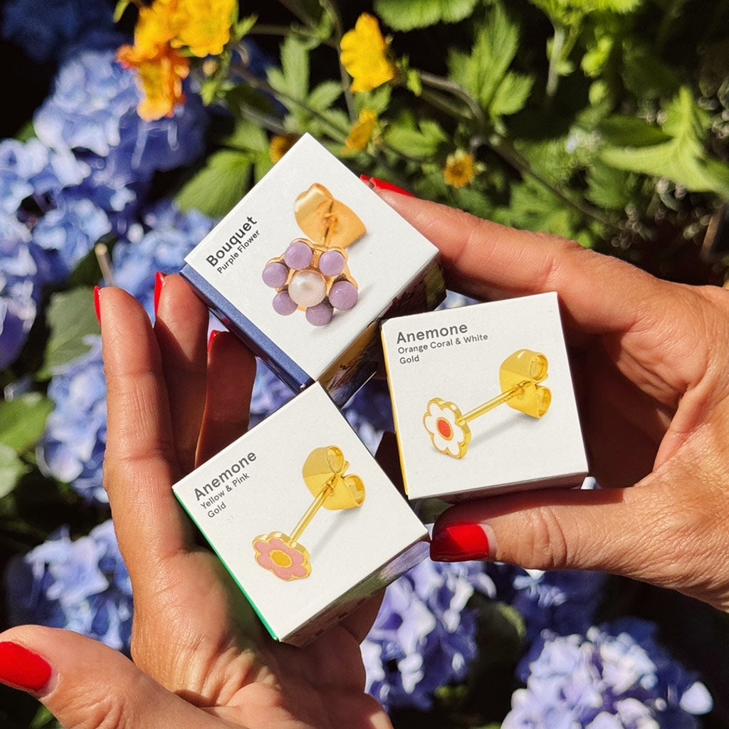 LULU Copenhagen Bouquet Purple Flower örhÀnge 1 st Ear stud, 1 pcs GuldplÀterad