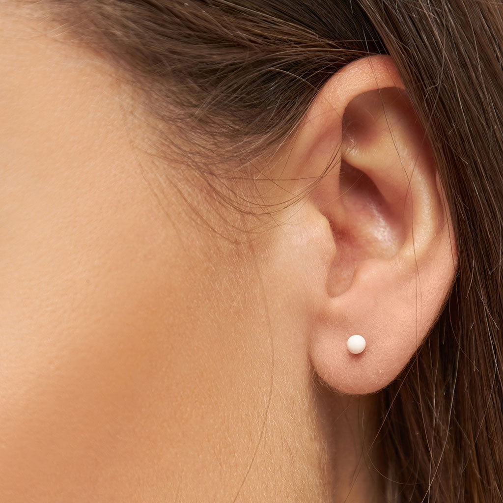 LULU Copenhagen Color Ball örhänge 1 st Ear stud, 1 pcs Vit