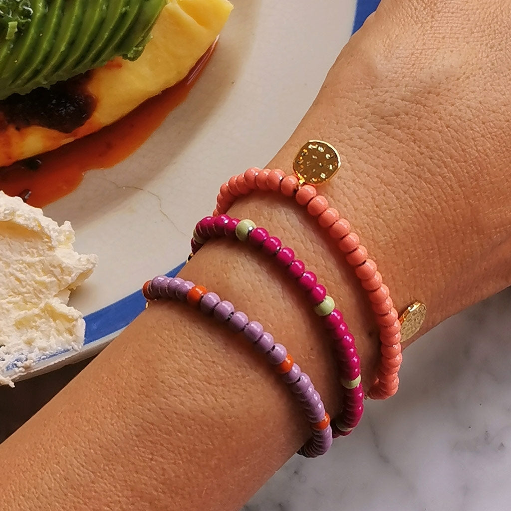 LULU Copenhagen Color Ball Armband Charms guldpläterad Bracelets Burnt Coral