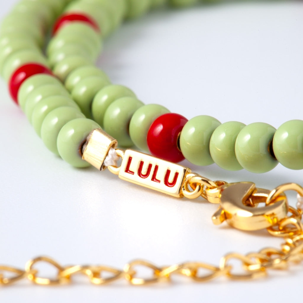LULU Copenhagen Color Ball Halsband kort Necklaces Silk Light Green/Passion Red