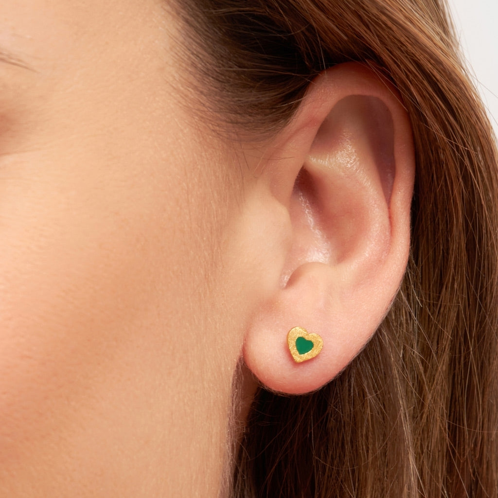 LULU Copenhagen Color Heart örhänge 1 st guldpläterad Ear stud, 1 pcs Grön