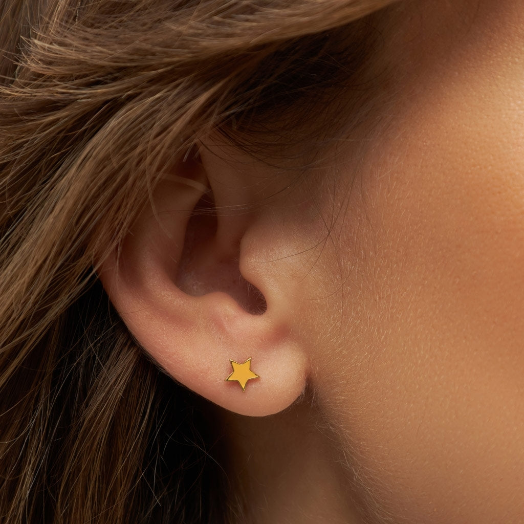 LULU Copenhagen Color Star örhänge 1 st guldpläterad Ear stud, 1 pcs Marigold