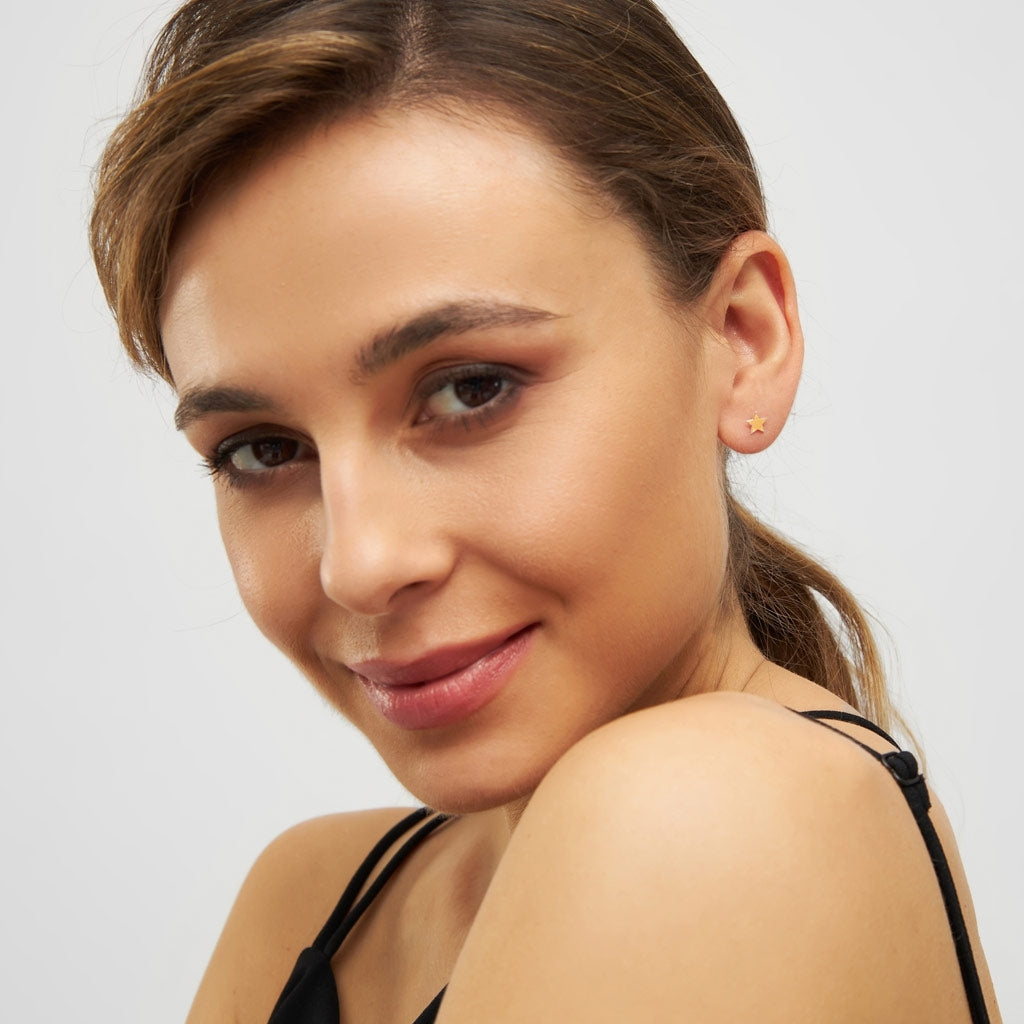 LULU Copenhagen Color Star örhänge 1 st silver Ear stud, 1 pcs Marigold