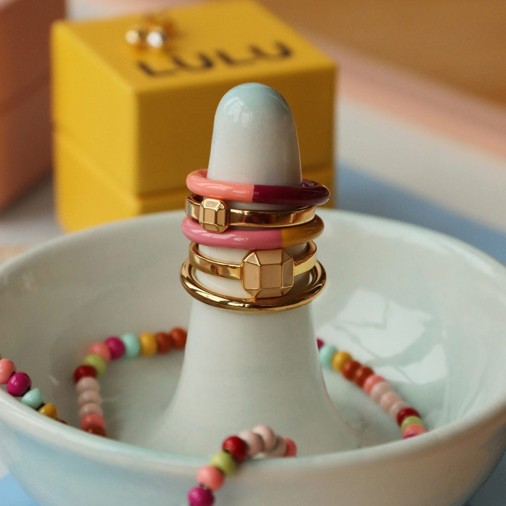 LULU Copenhagen Diamond Ring Small guldpläterad Rings Buttercream
