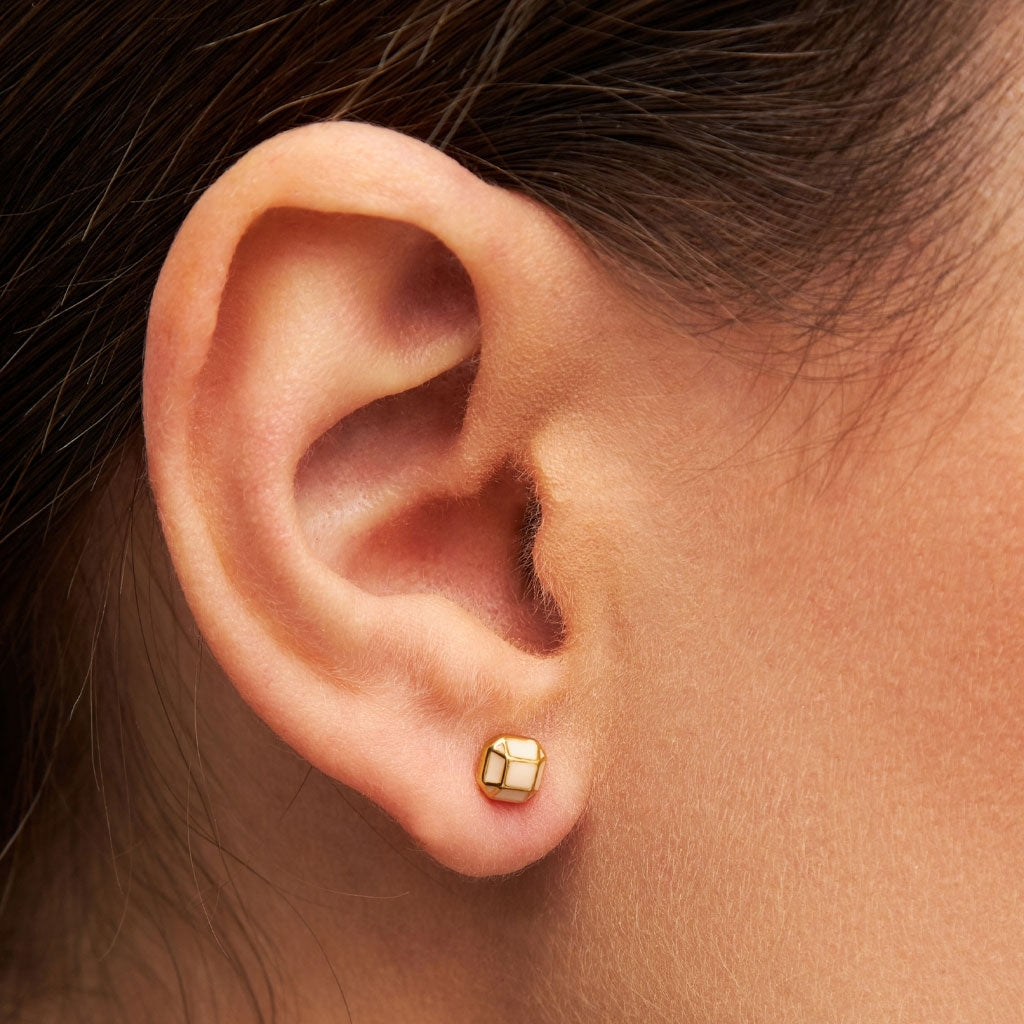 LULU Copenhagen Diamond Small örhänge 1 st guldpläterad Ear stud, 1 pcs Buttercream