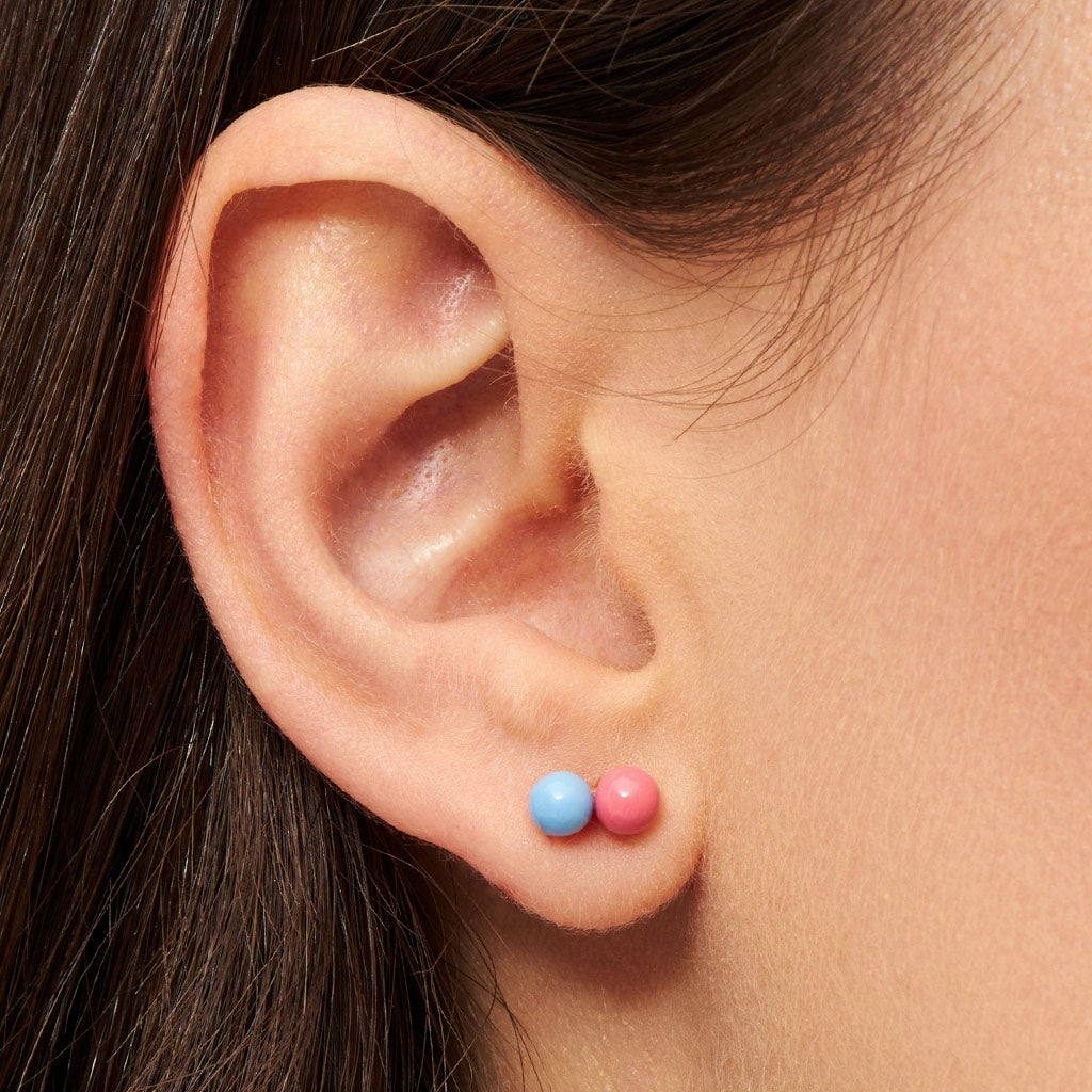 LULU Copenhagen Double Color Ball örhänge 1 st Ear stud, 1 pcs Light Blue - Coral Pink