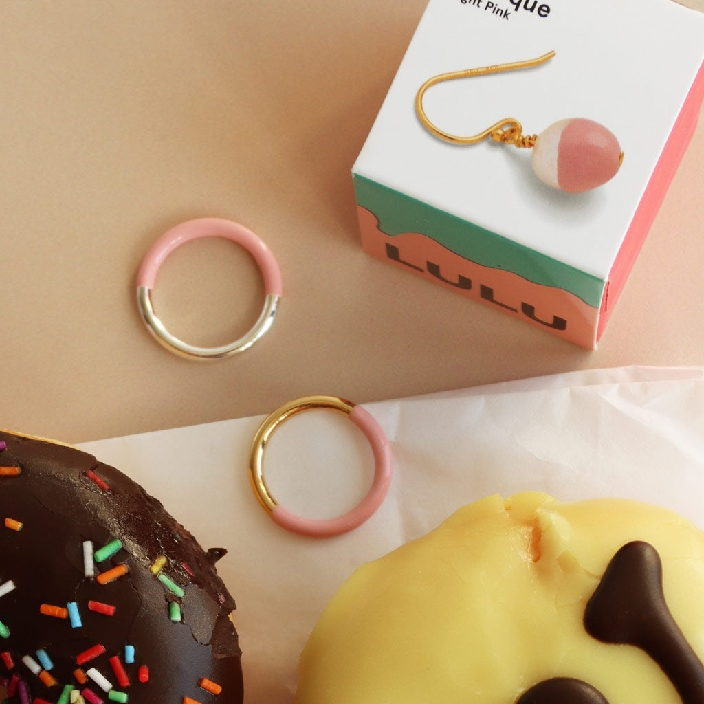 LULU Copenhagen Double Color Ring guldplÀterad Rings Gold/Silk Light Pink
