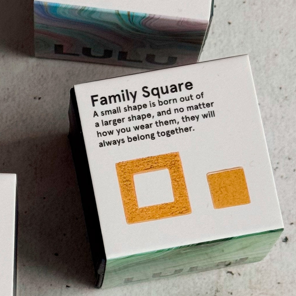 LULU Copenhagen Family Square par borstad Earrings, pairs Guldpläterad