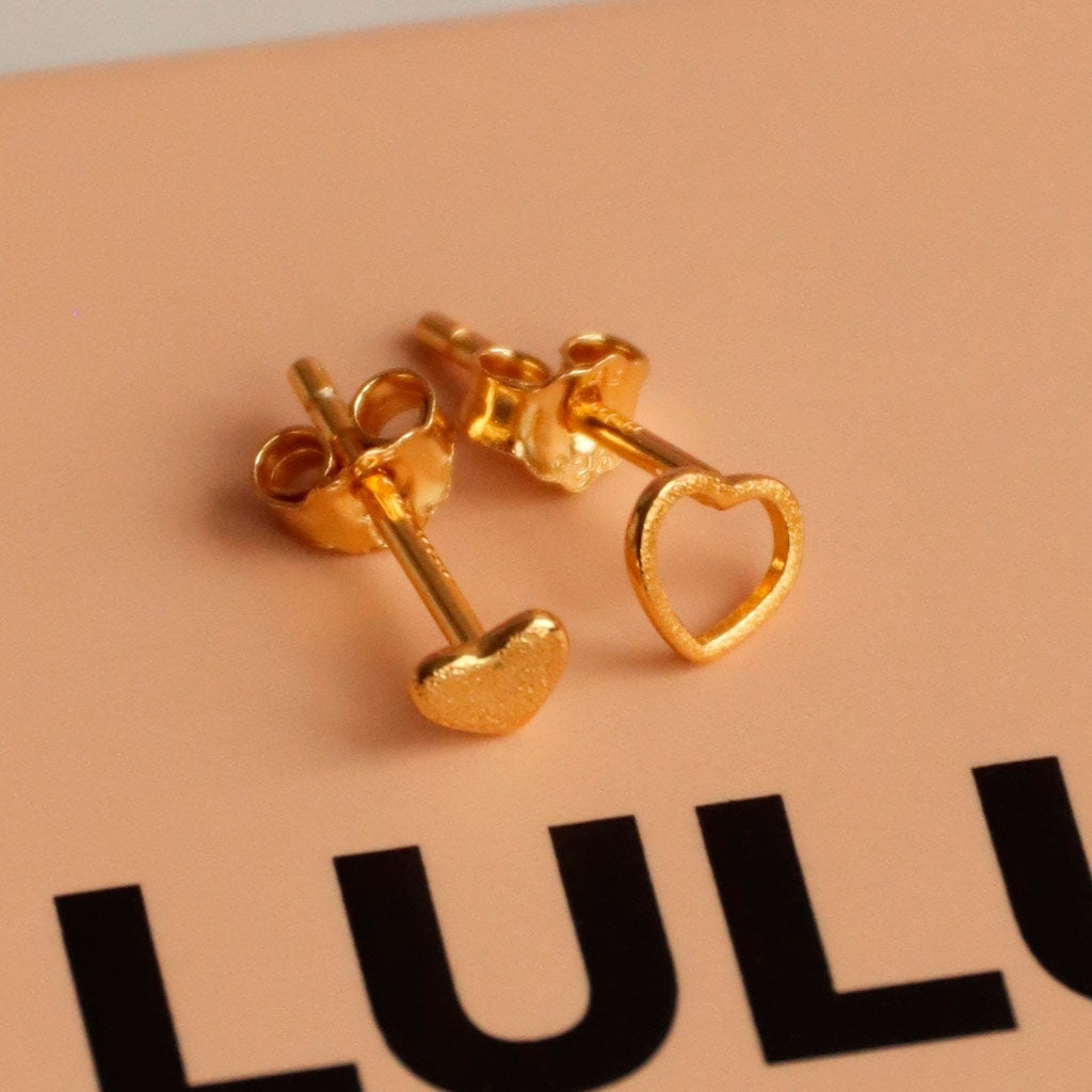 LULU Copenhagen Family Love ĂrhĂ€ngen par borstad Earrings, pairs GuldplĂ€terad
