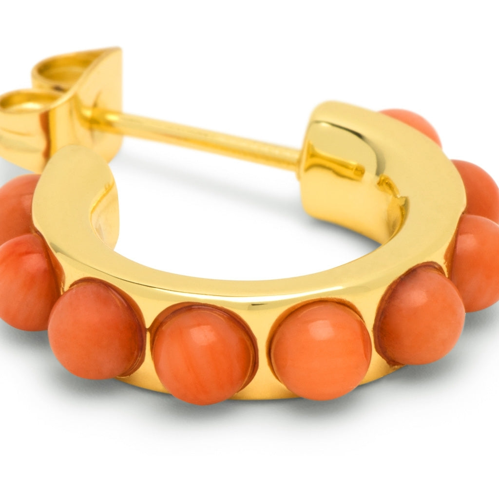LULU Copenhagen Flower Hoops Stone Par guldplaterÀd Hoops Koralldjur