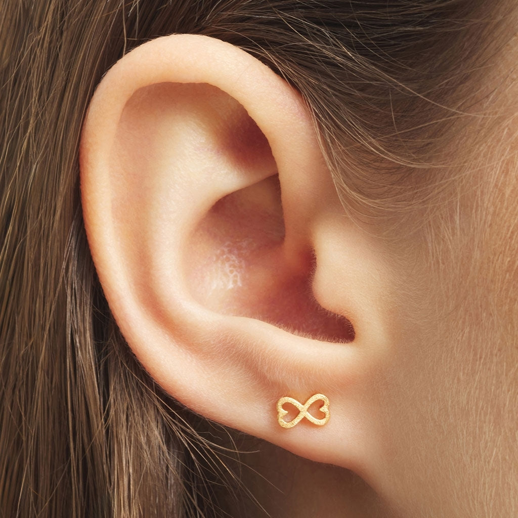 LULU Copenhagen Infinite Love 1 st Ear stud, 1 pcs GuldplÀterad