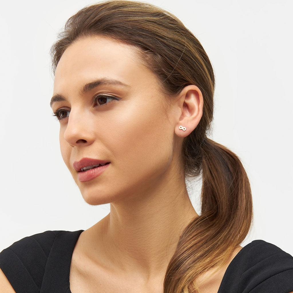 LULU Copenhagen Infinity örhÀnge 1 st Ear stud, 1 pcs GuldplÀterad