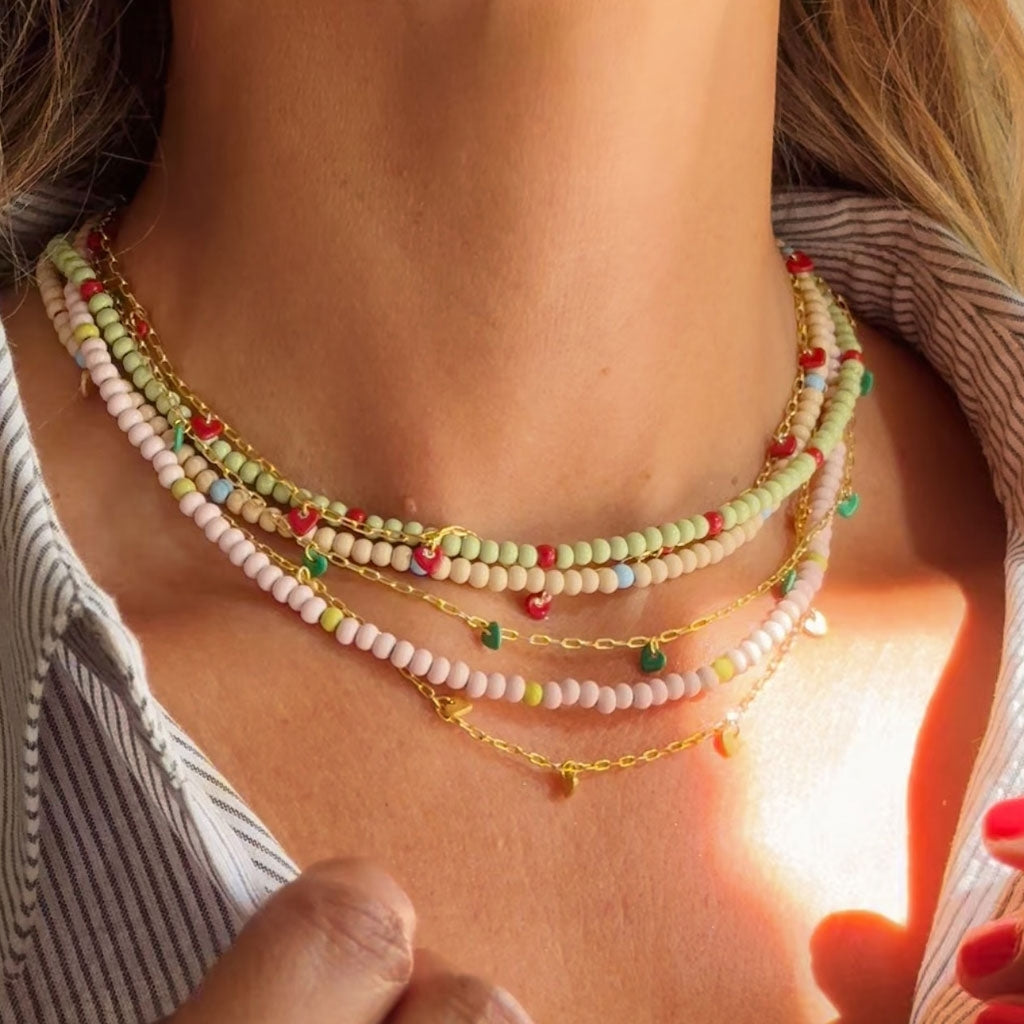 LULU Copenhagen Love U Halsband guldpläterad Necklaces Ljusgrön