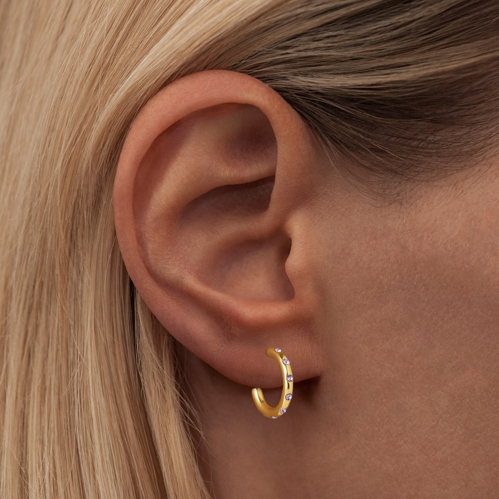 LULU Copenhagen OMG Hoops Small par guldplÀterad Hoops