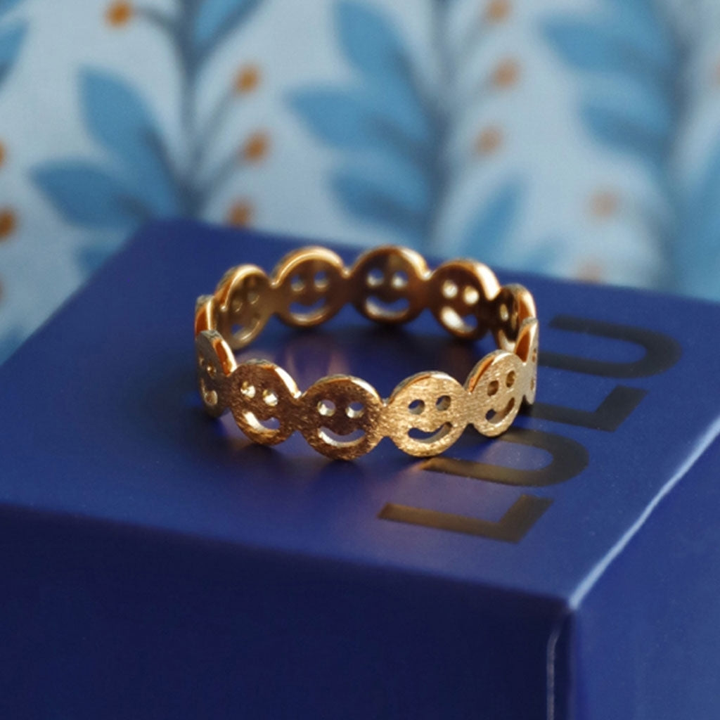 LULU Copenhagen Smile Ring Rings GuldplÀterad