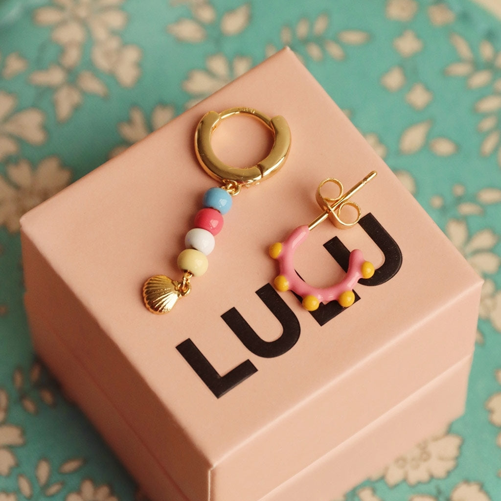 LULU Copenhagen Summer Shell örhänge 1 st Ear stud, 1 pcs Guldpläterad