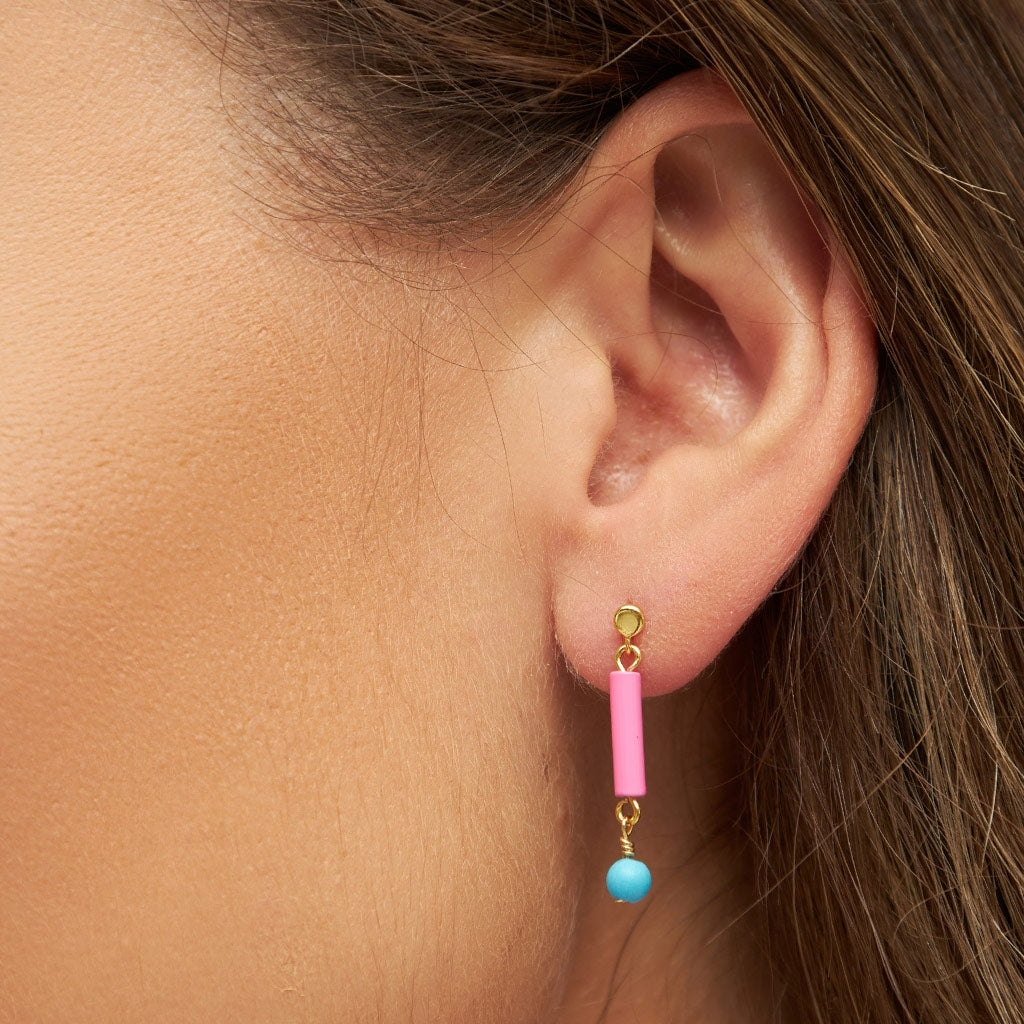 LULU Copenhagen Topping Short Pipe örhÀnge 1 st Ear stud, 1 pcs Pink