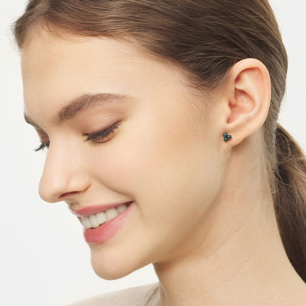 LULU Copenhagen Trio örhÀnge 1 st Ear stud, 1 pcs North Sea Green