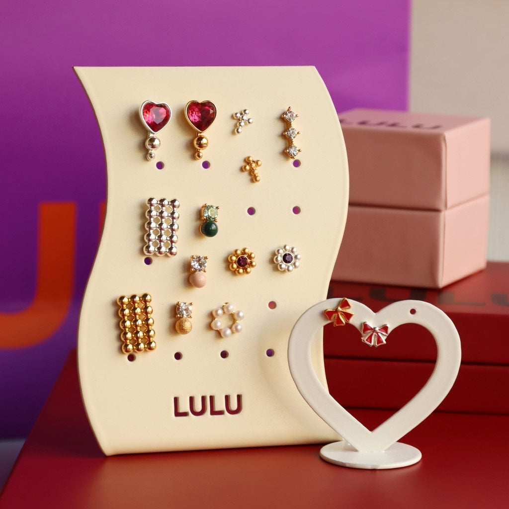 LULU Copenhagen Bouquet Crystal Heart örhänge 1 st Ear stud, 1 pcs Guldpläterad