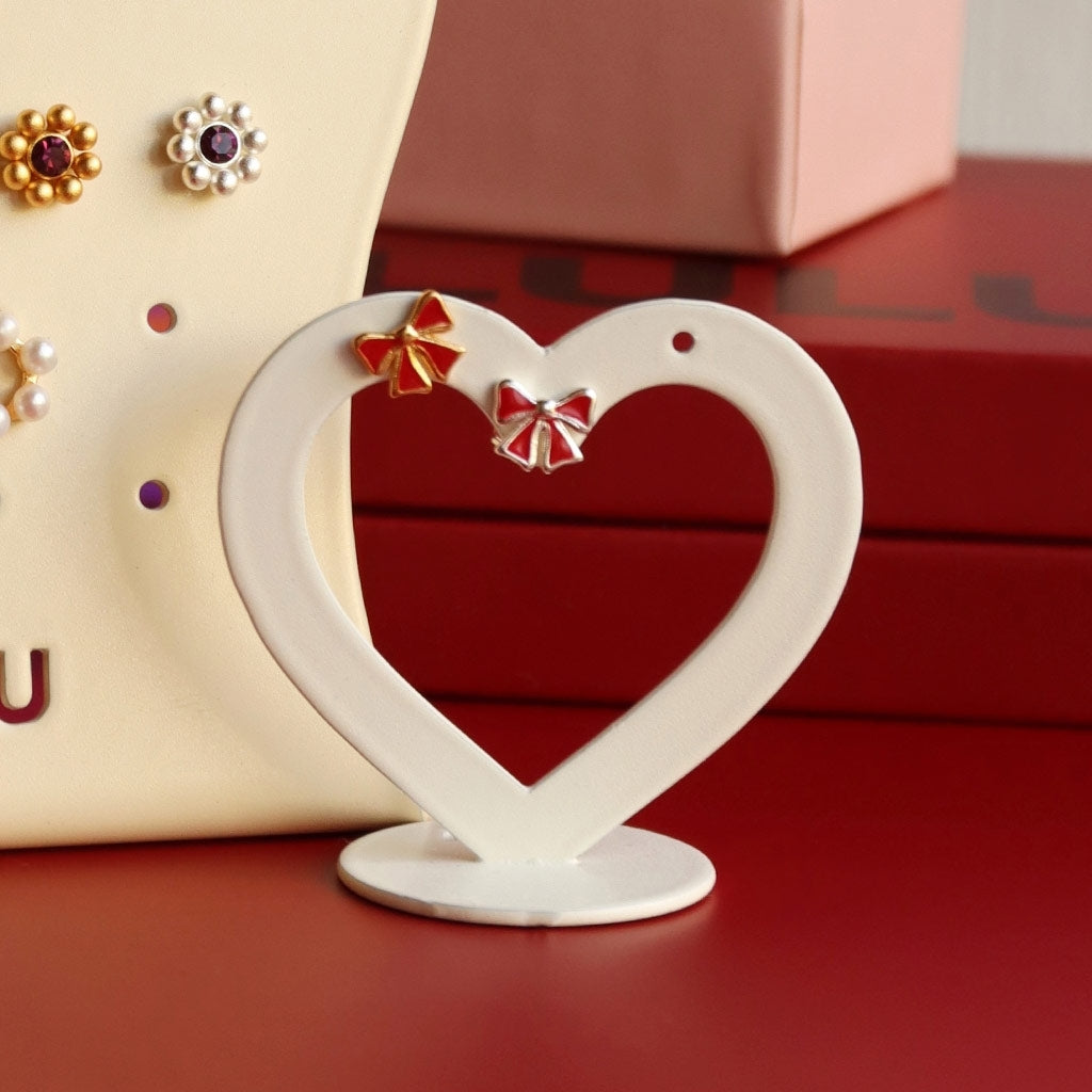LULU Copenhagen Bow örhänge 1 stk Ear stud, 1 pcs Guldpläterad