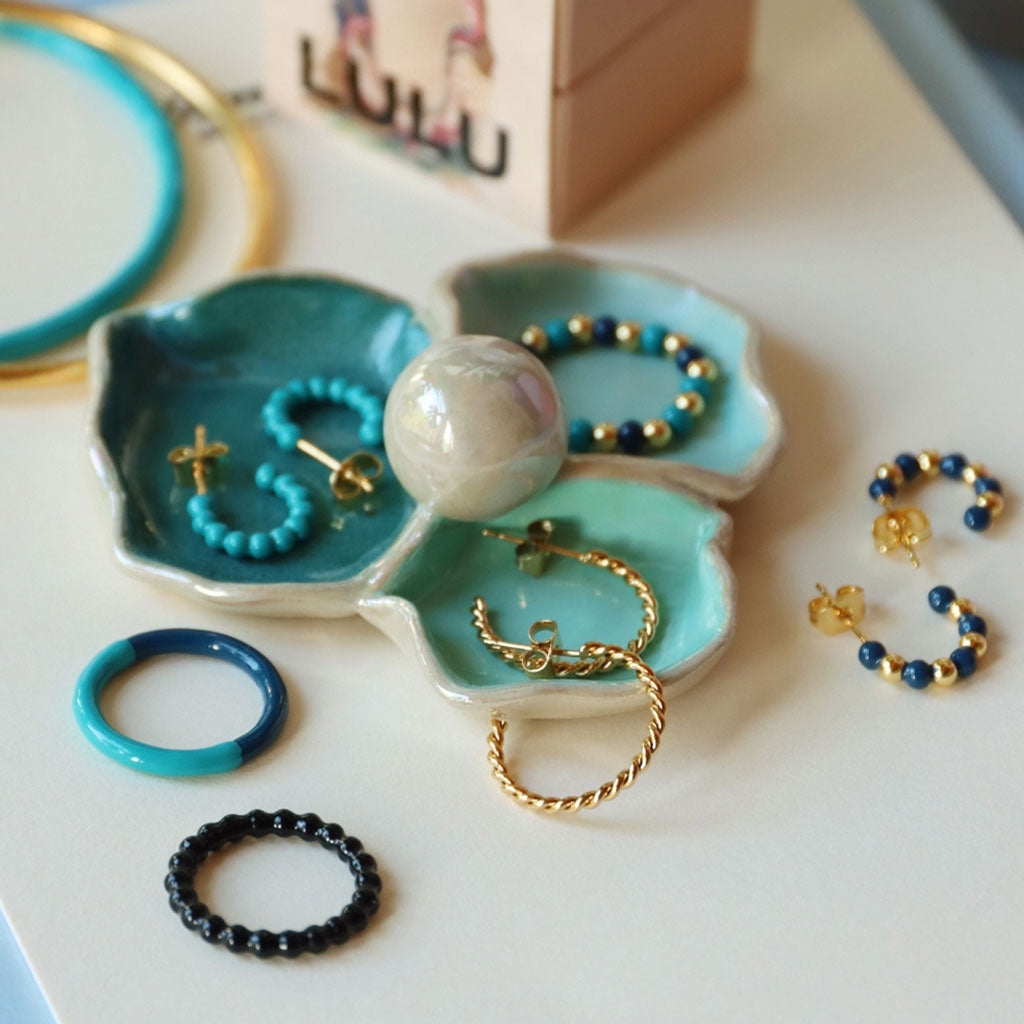 LULU Copenhagen Color Ball Beads Hoops par Hoops Gold Plated/Retro Dark Blue