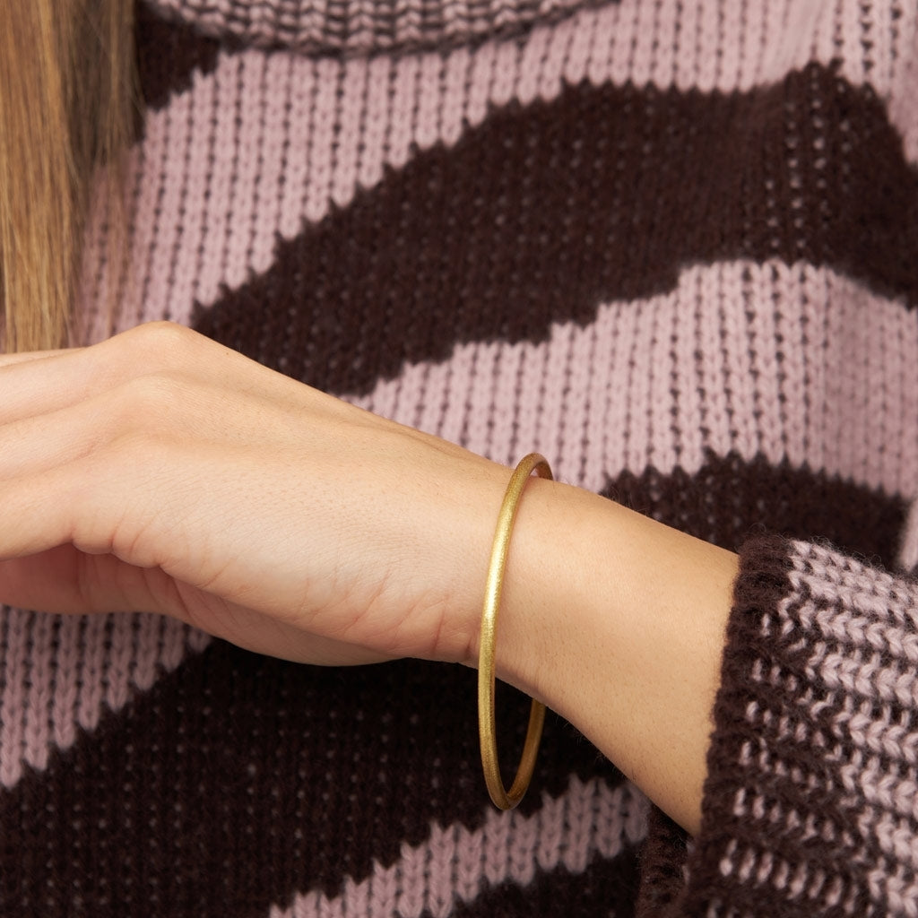 LULU Copenhagen Color Bangle borstad Bracelets Guldpläterad