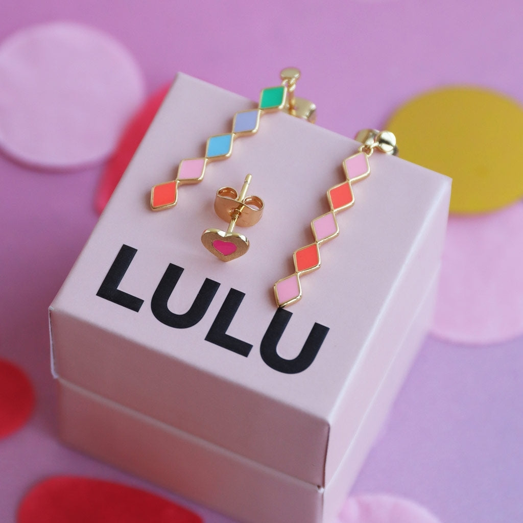 LULU Copenhagen Confetti Long örhänge 1 st silverpläterad Ear stud, 1 pcs Mångfärgad