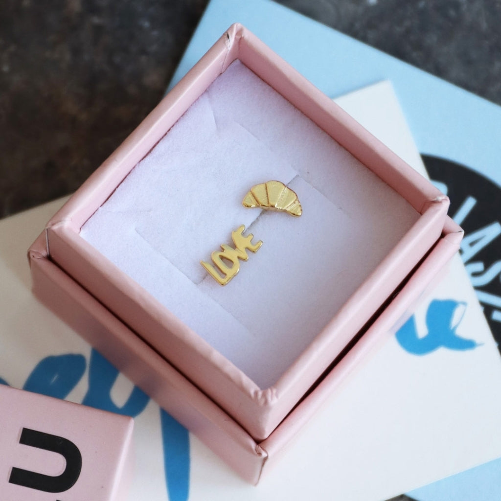 LULU Copenhagen Croissant örhänge 1 st Ear stud, 1 pcs Guldpläterad