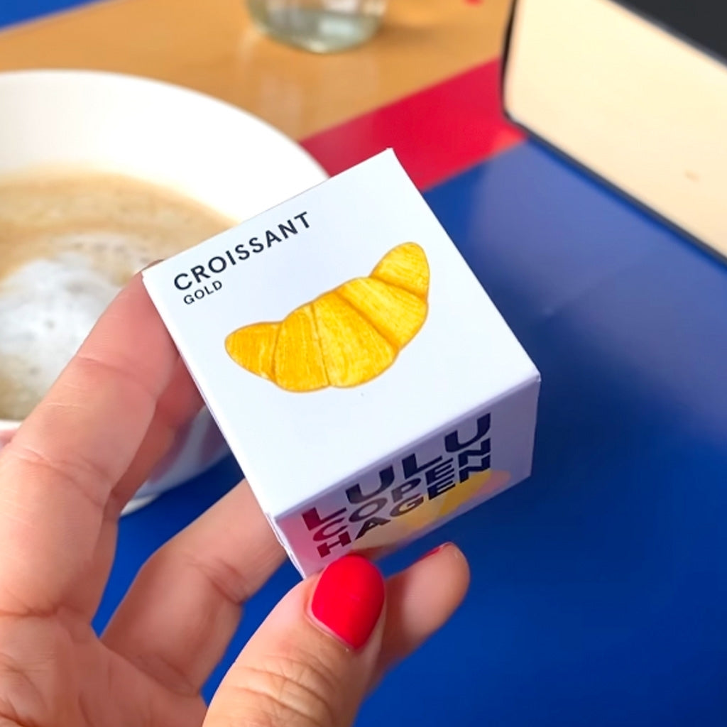 LULU Copenhagen Croissant örhänge 1 st Ear stud, 1 pcs Guldpläterad
