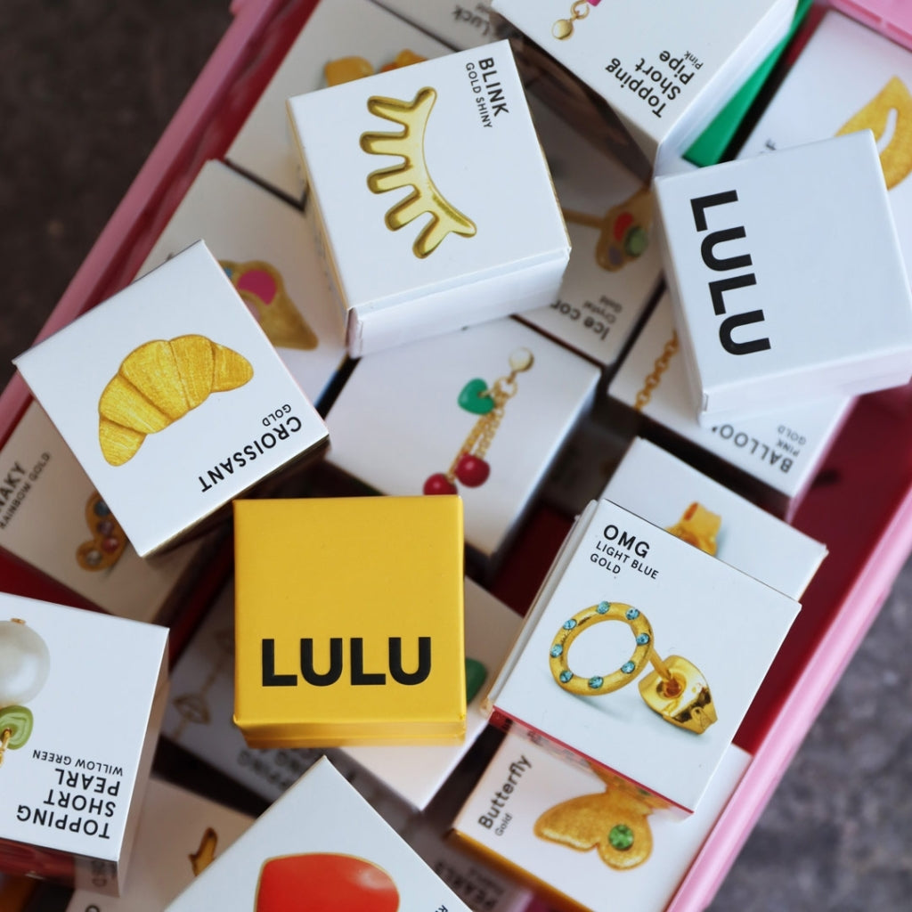 LULU Copenhagen Croissant örhänge 1 st Ear stud, 1 pcs Guldpläterad