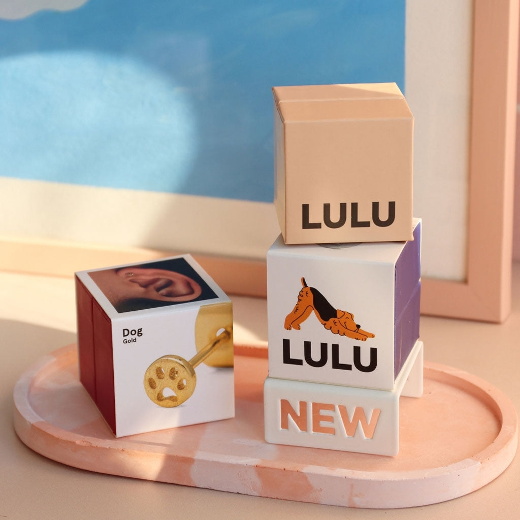 LULU Copenhagen Dog örhänge 1 st Ear stud, 1 pcs Guldpläterad