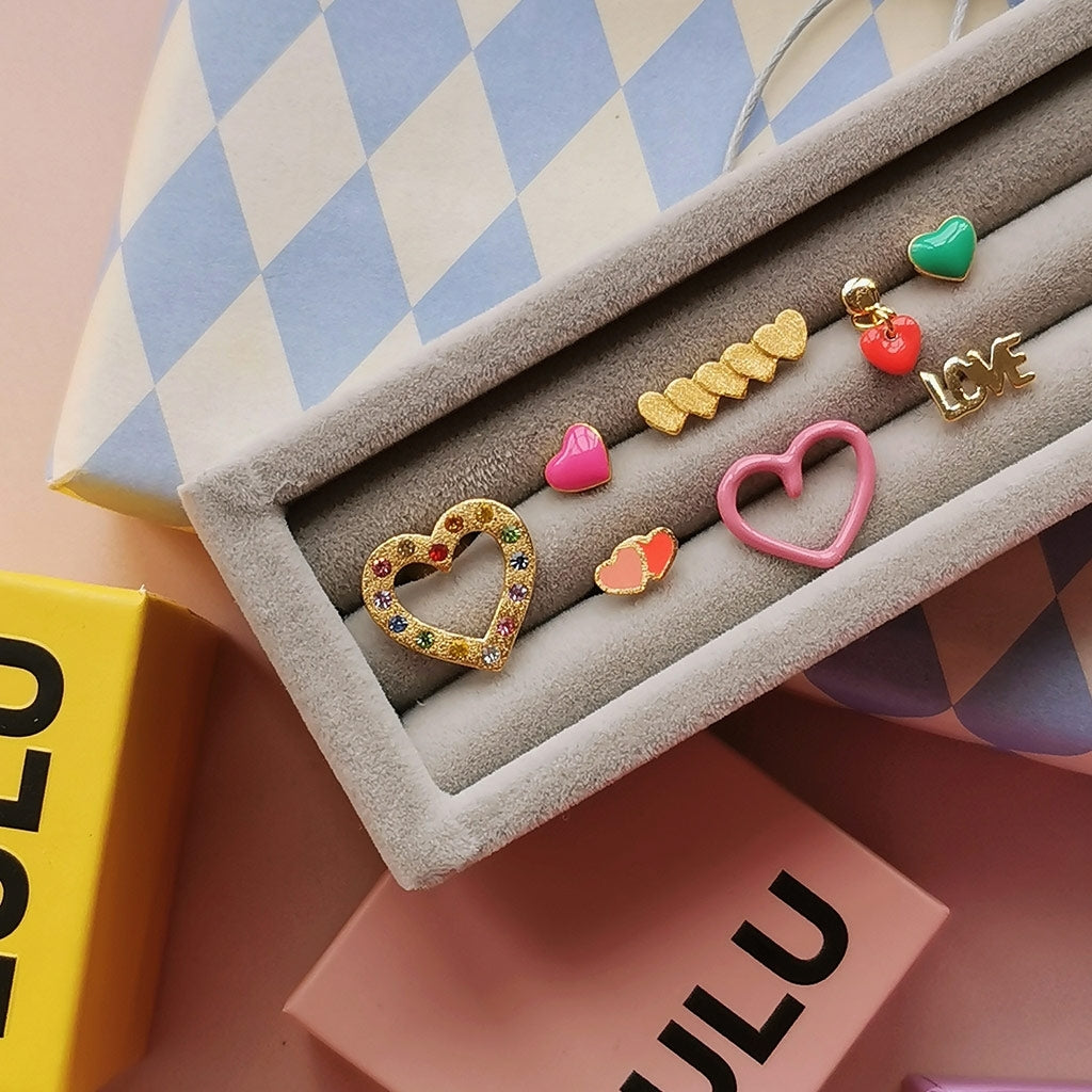 LULU Copenhagen Domino Hearts 2 örhänge 1 st Ear stud, 1 pcs Guldpläterad