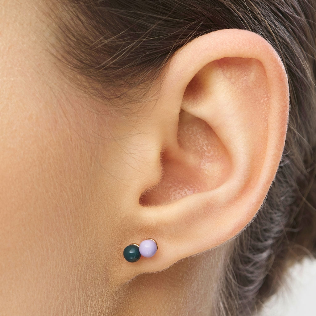 LULU Copenhagen Double Color Ball örhänge 1 st Ear stud, 1 pcs North Sea Green/Purple