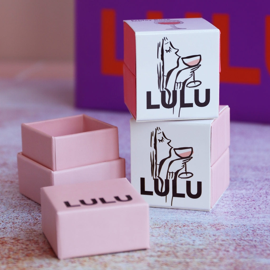 LULU Copenhagen Friday örhänge 1 st Ear stud, 1 pcs Guldpläterad