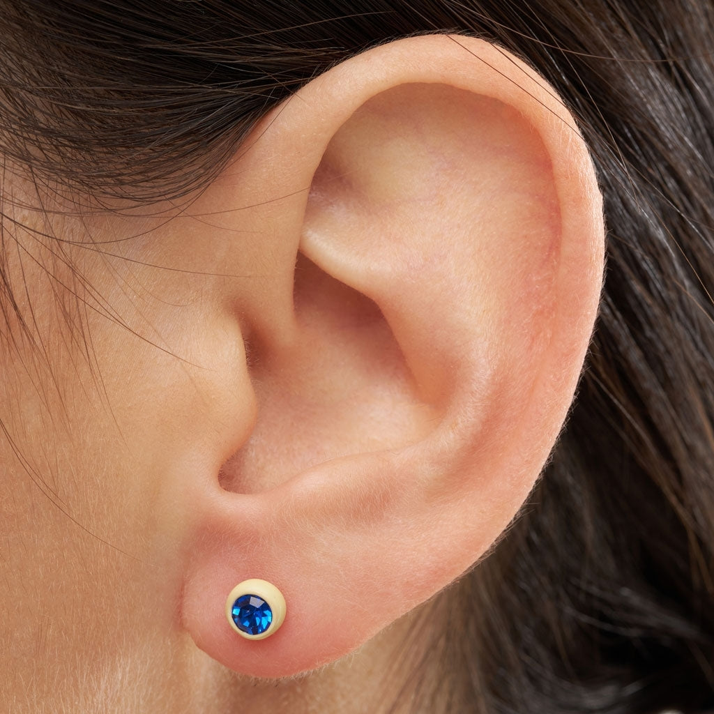 LULU Copenhagen Gala Crystal Round örhänge 1 st Ear stud, 1 pcs Sapphire/Soft Yellow