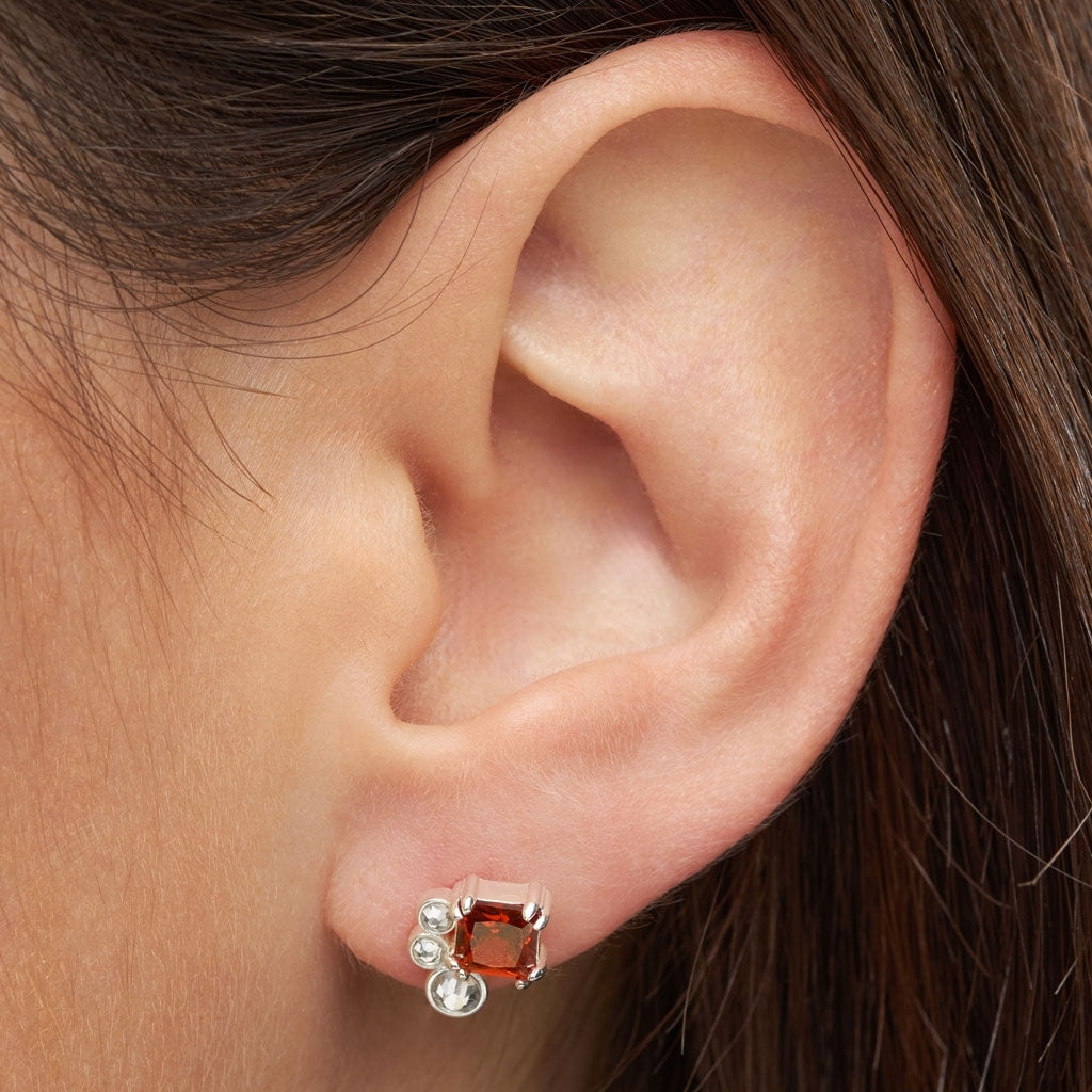 LULU Copenhagen Gala Red Bling Left örhänge 1 st Ear stud, 1 pcs Silver Plated