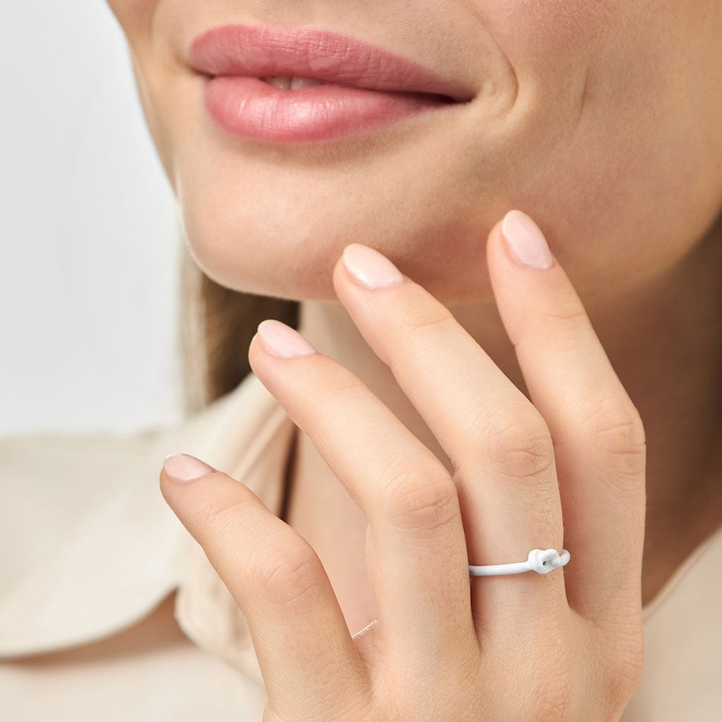 LULU Copenhagen Love Knot Ring Rings Vit