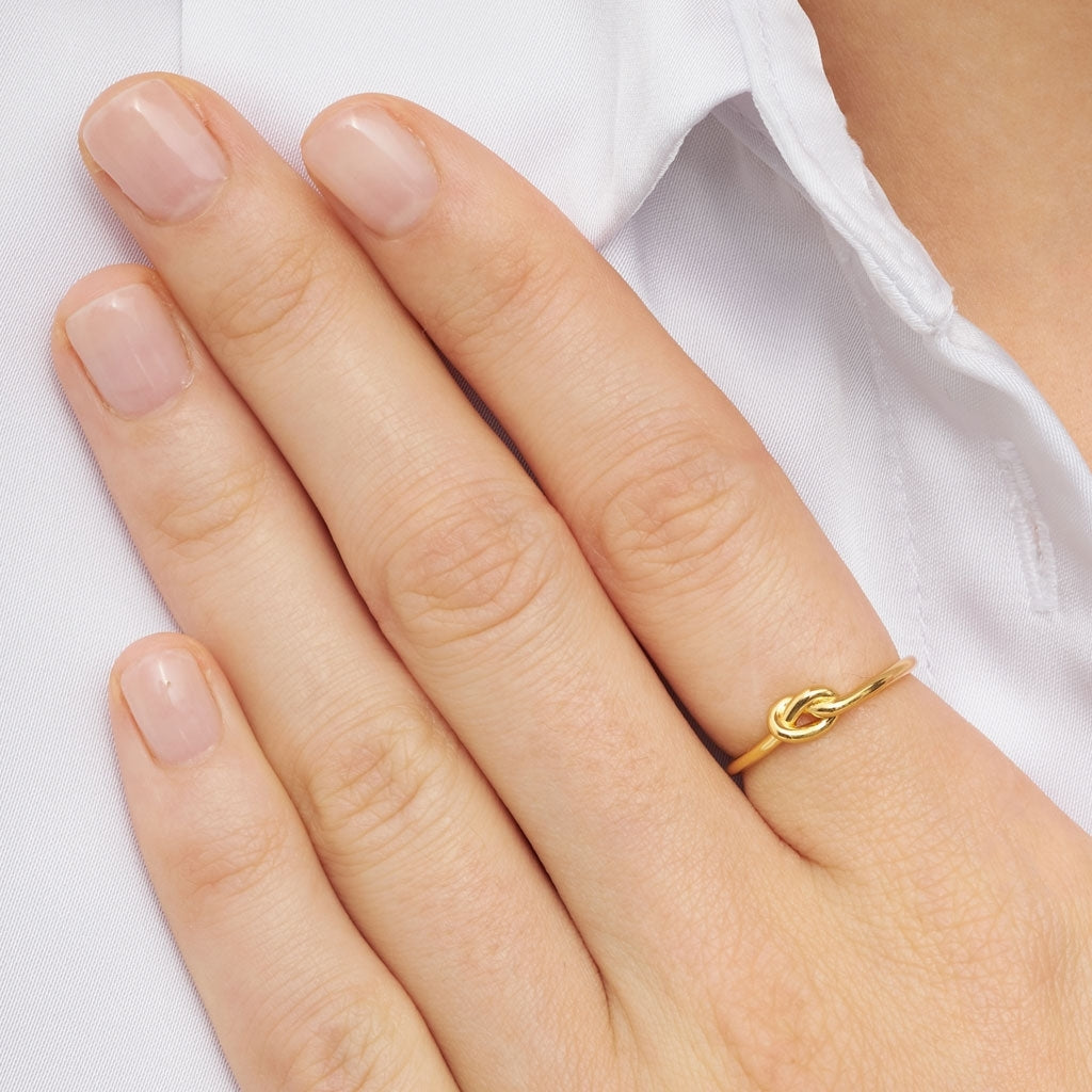 LULU Copenhagen Love Knot Ring guldpläterat Rings Guldpläterad