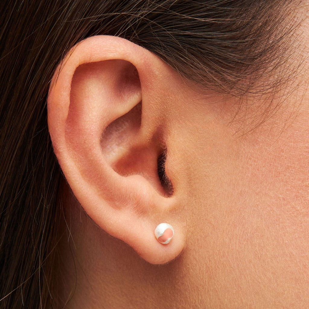 LULU Copenhagen Magic Stone örhänge 1 st silverpläterad Ear stud, 1 pcs Burnt Coral