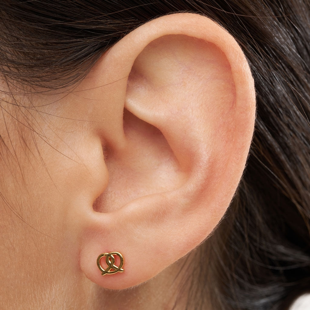 LULU Copenhagen Pretzel örhänge 1 st Ear stud, 1 pcs Guldpläterad