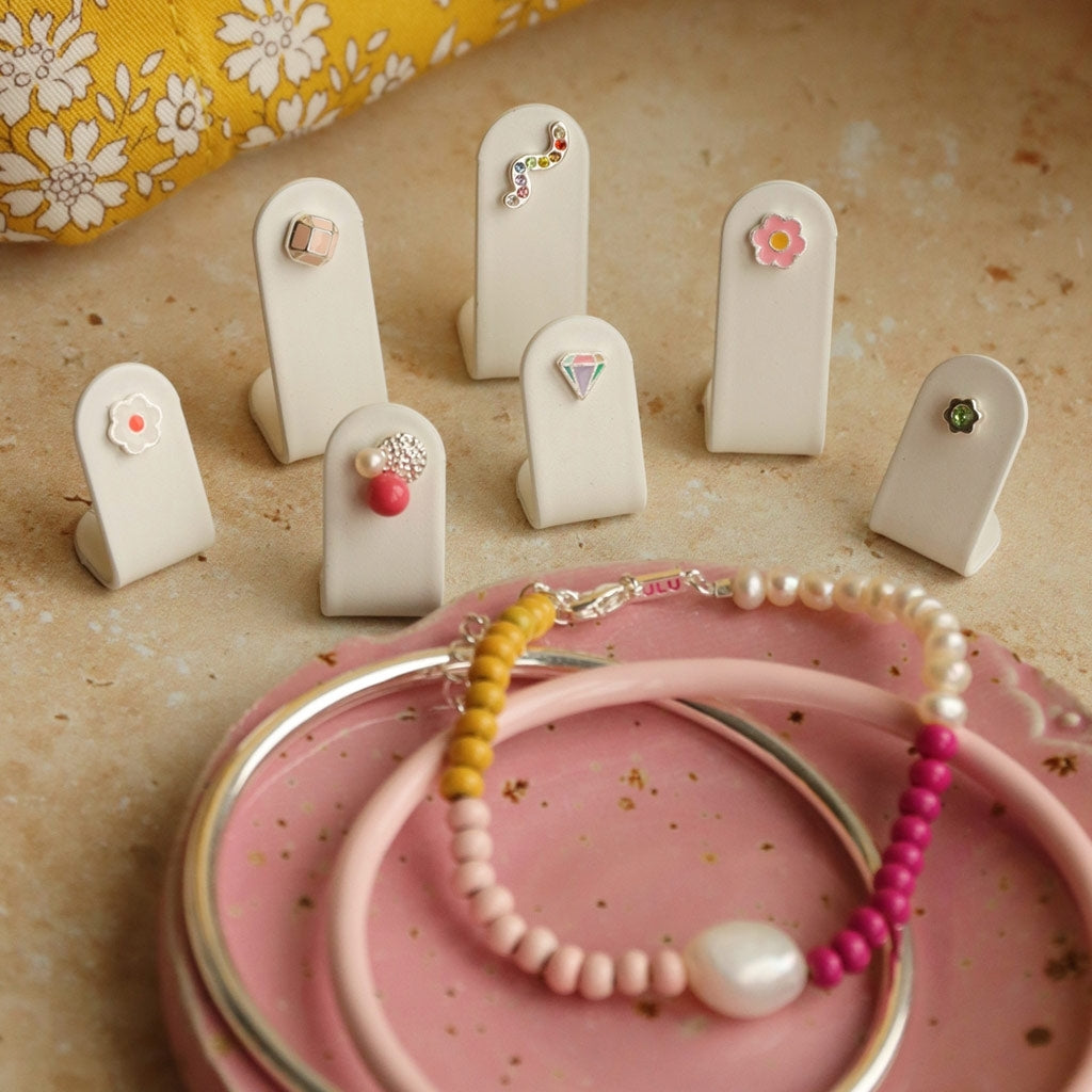 LULU Copenhagen Snaky örhänge 1 st Ear stud, 1 pcs Rainbow