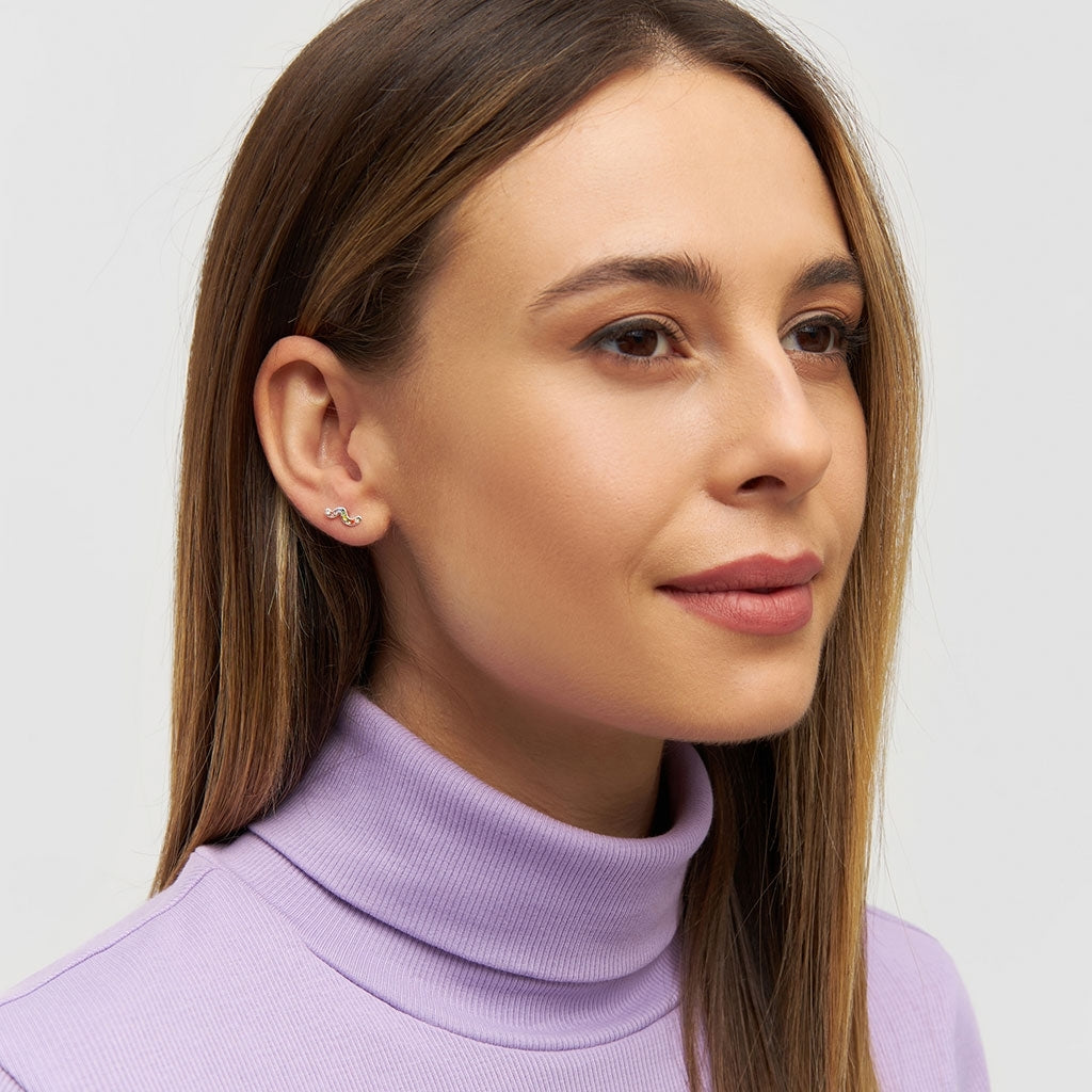 LULU Copenhagen Snaky örhänge 1 st silverpläterad Ear stud, 1 pcs Rainbow