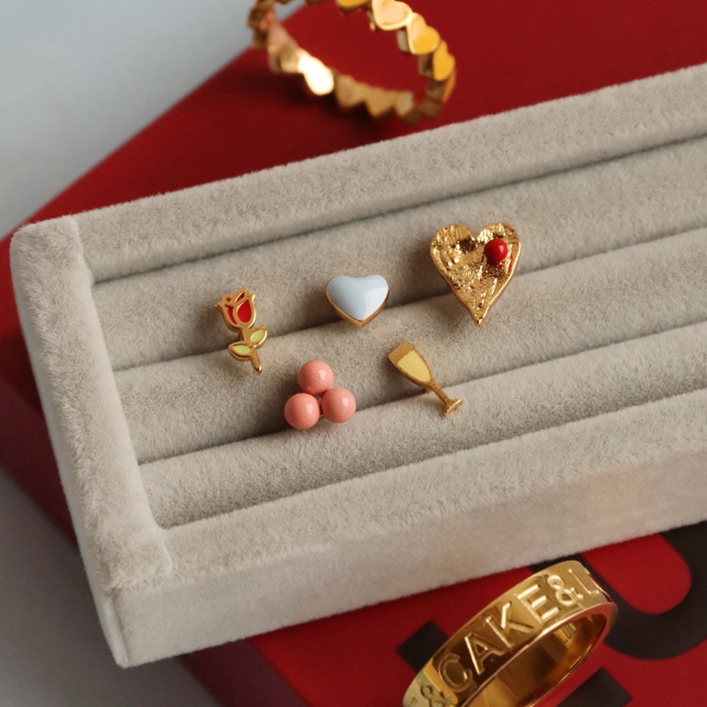 LULU Copenhagen Sweet Heart örhänge 1 st Ear stud, 1 pcs Passion Red