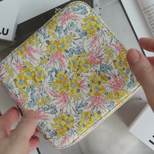 LULU Copenhagen Peace örhänge 1 st Ear stud, 1 pcs Silver - Video preview