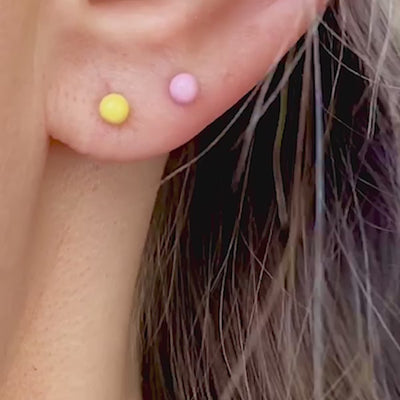 LULU Copenhagen Color Ball örhänge 1 st Ear stud, 1 pcs Ljusrosa