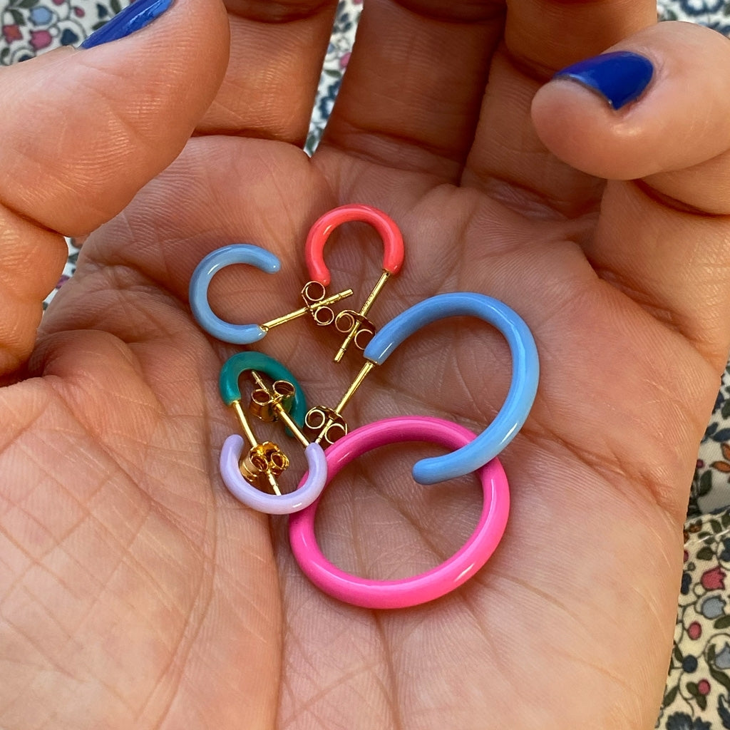 LULU Copenhagen Color Hoop 1 st Hoops Koralldjur
